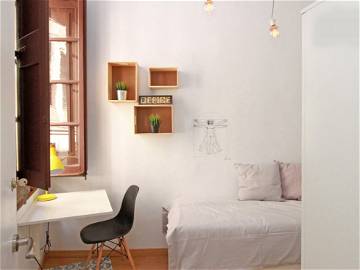 Room For Rent Barcelona 356775