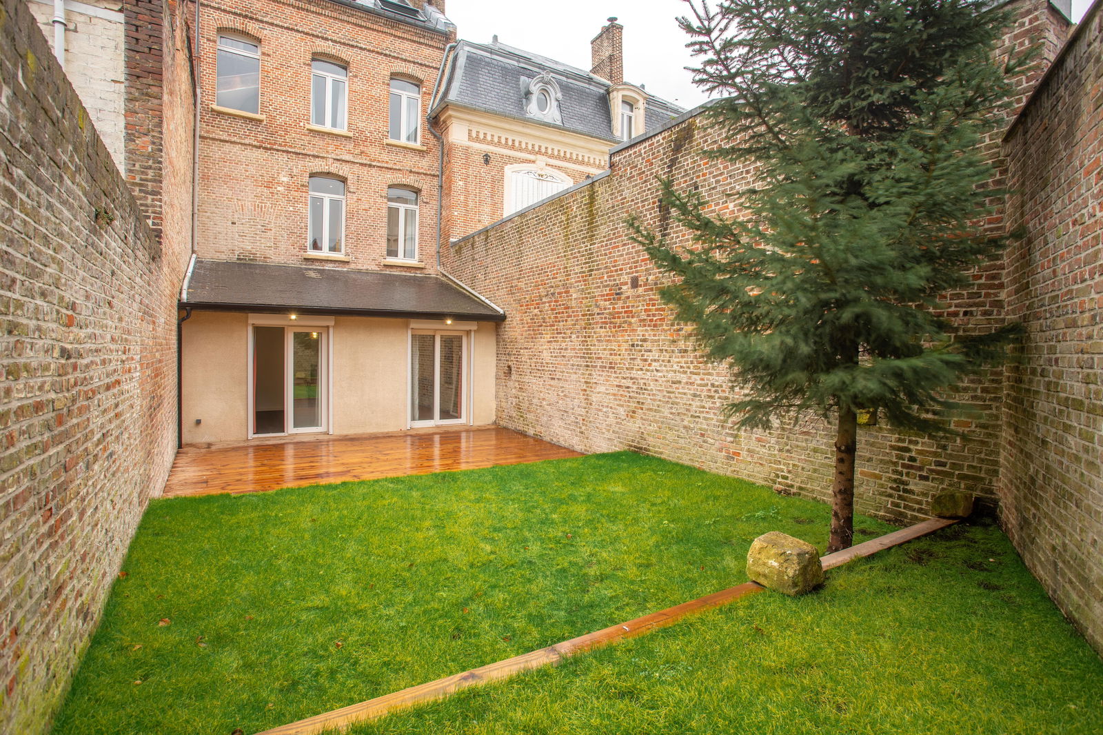 Entire Home Amiens 246677