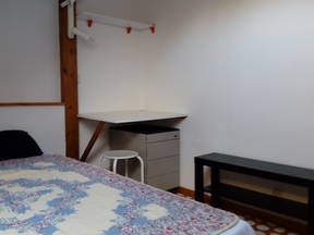Chambre Dans Logement Uniquement Pour Voyageurs