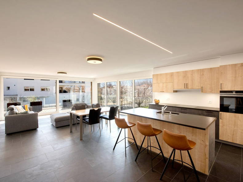 Colocation Fully 252168-1