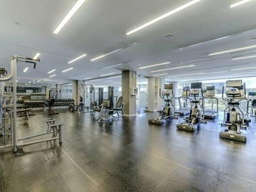 Colocation Toronto 245082-6