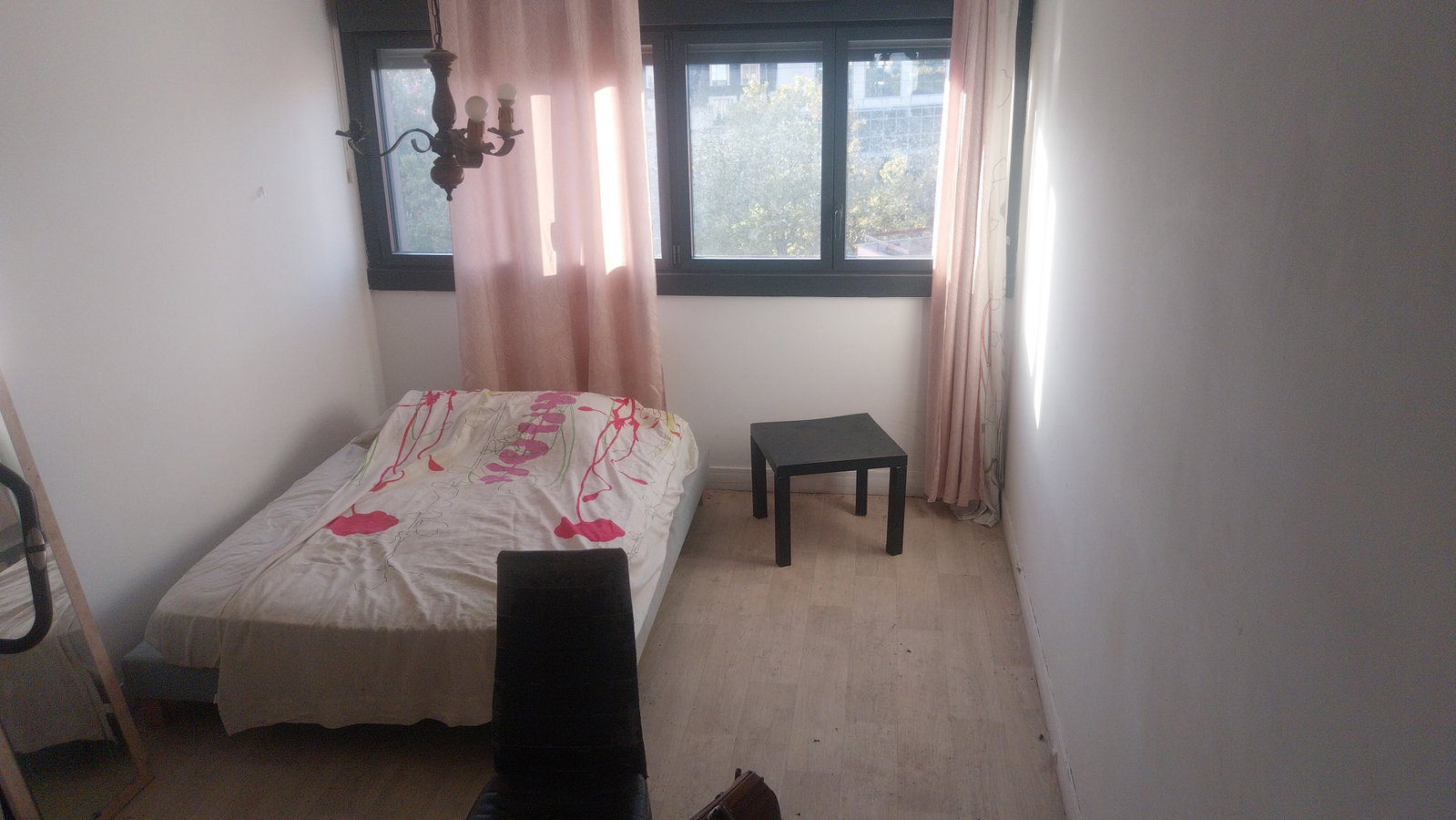 Homestay Paris 677795