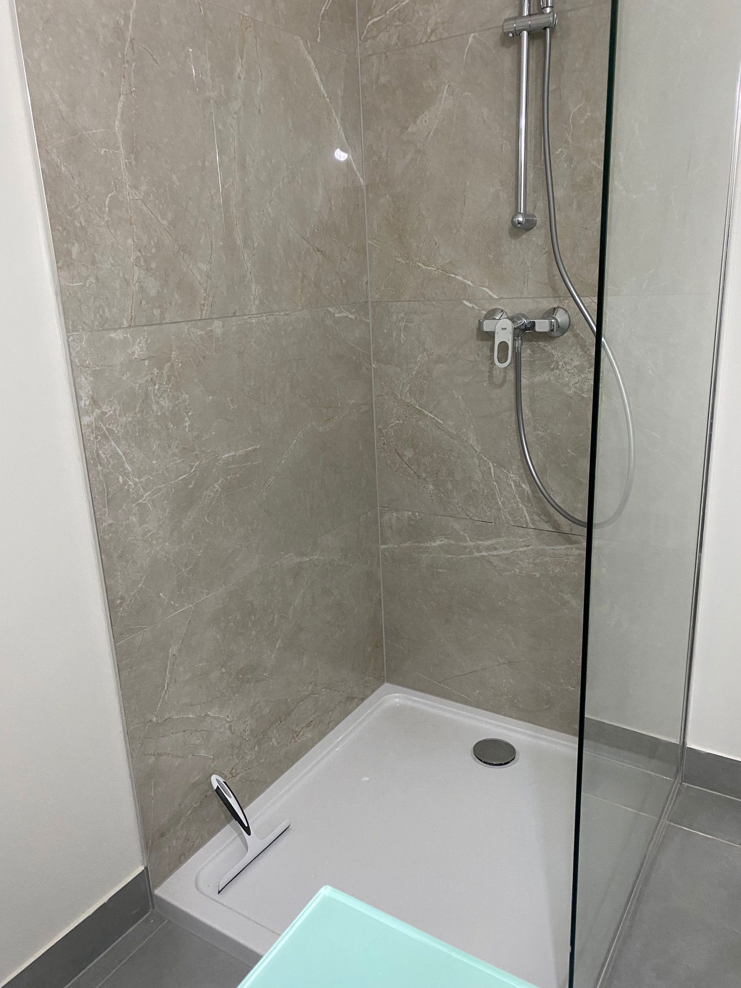 Homestay Charleroi 380029