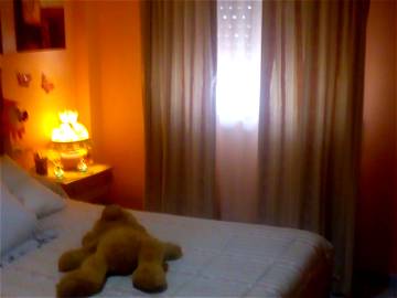 Roomlala | Room In Ronda Province Of Malaga