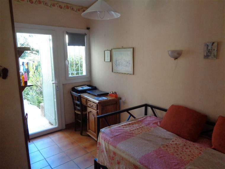 Homestay Aubagne 9943-1