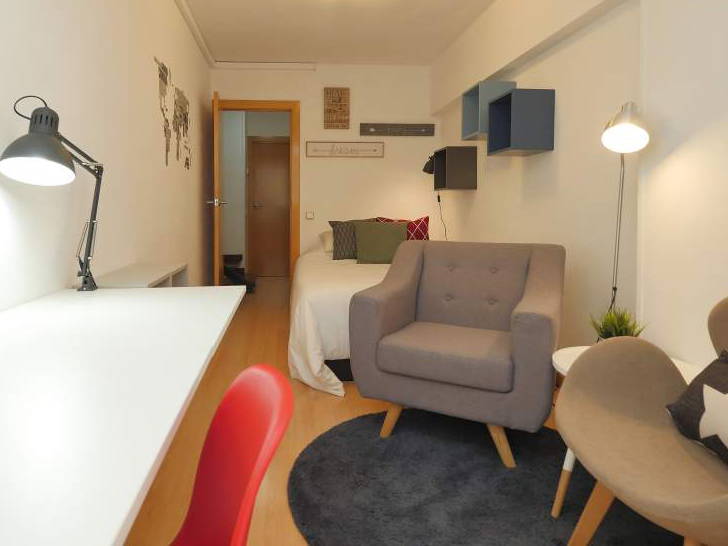 Homestay Barcelona 200295-4