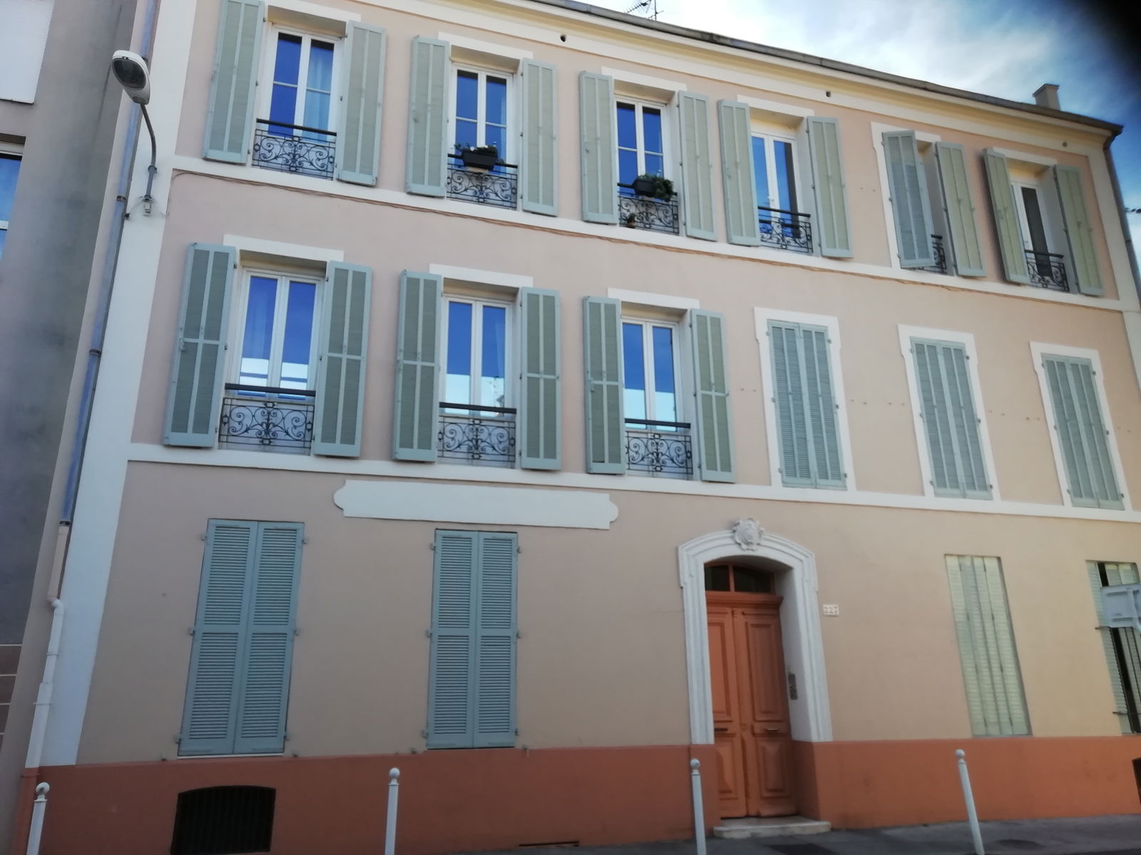 Homestay Toulon 230004