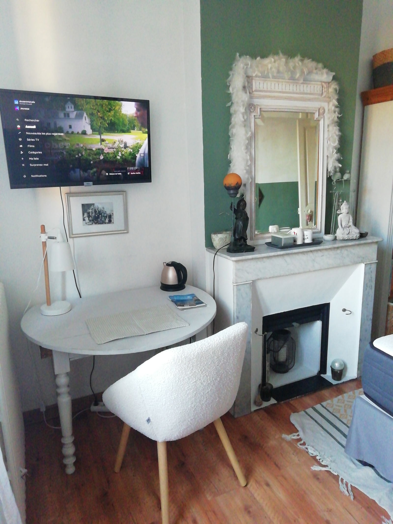 Homestay Toulon 230004