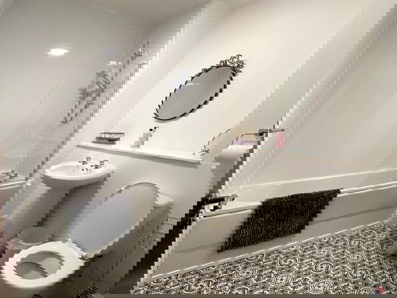 Colocation Dundee 411614-1