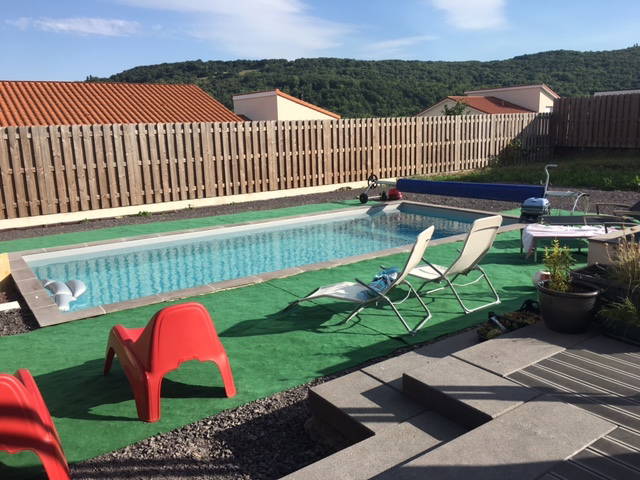 Homestay Marsat 215824-5