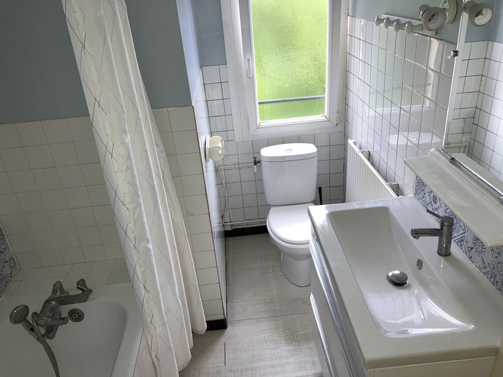 Homestay Ambarès-et-Lagrave 660234