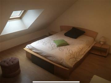 Roomlala | Room Of 17 M2 Attic