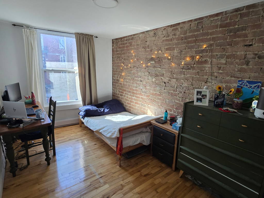 Colocation Montrã©Al 583457-1