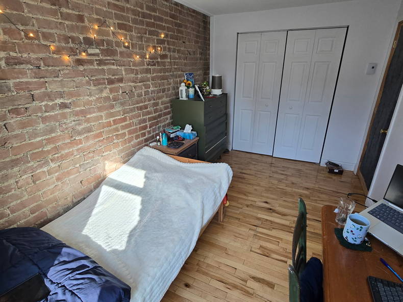 Colocation Montrã©Al 583457-2