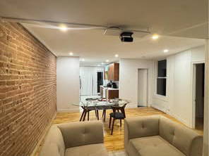 Wohngemeinschaft Montrã©Al 583457-5