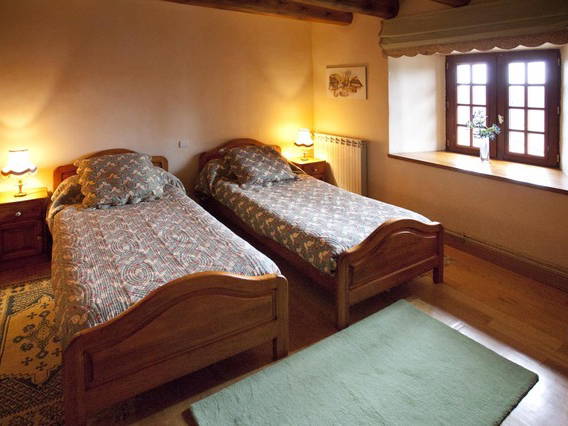 Bed And Breakfast Saint-Laurent-de-Muret 18830-1