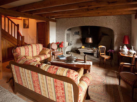 Bed And Breakfast Saint-Laurent-de-Muret 18830-4