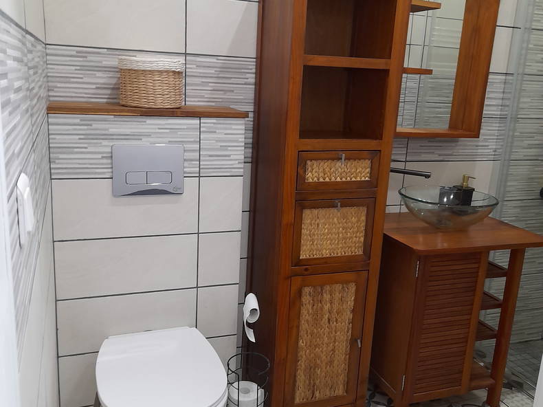 Quedarse En Casa Guécélard 259688-5