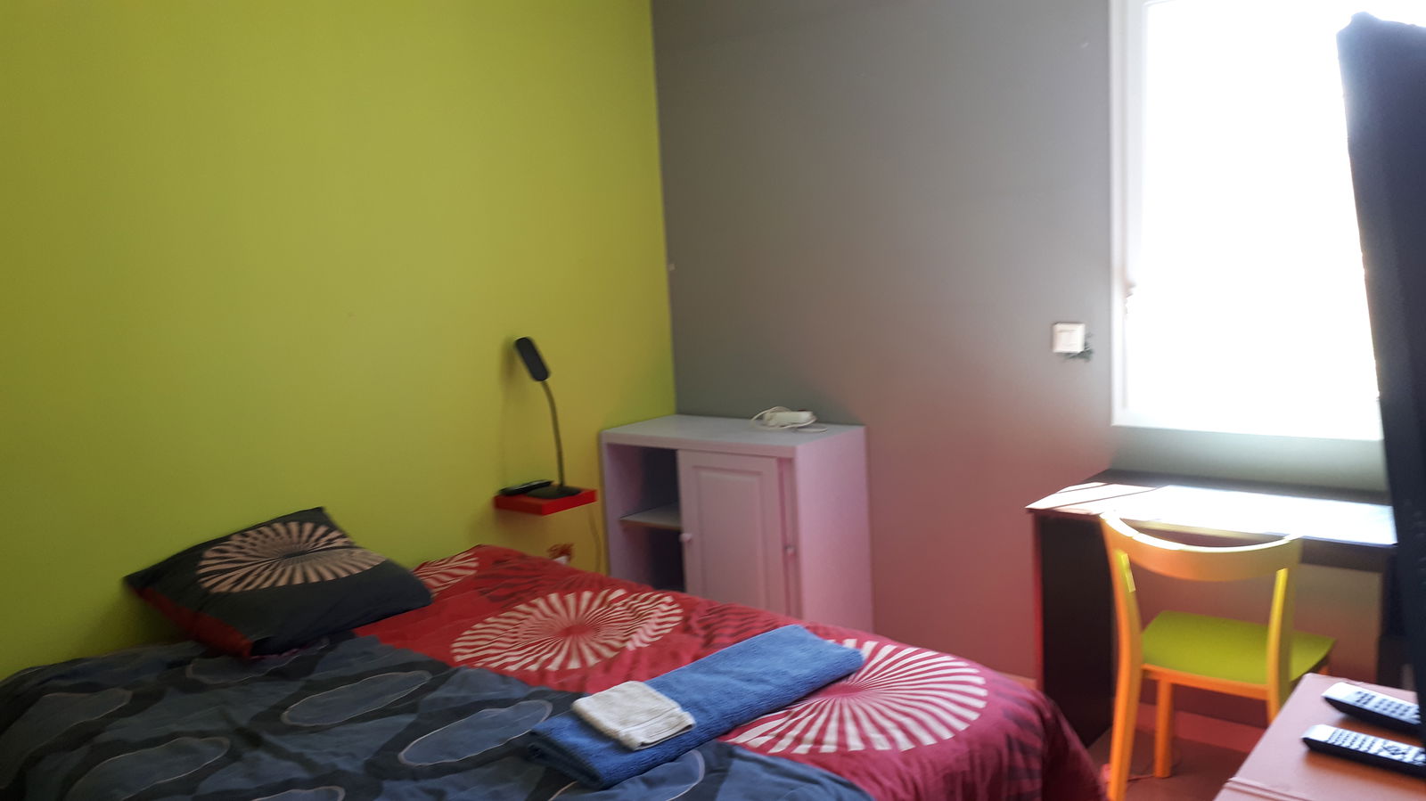 Homestay Valence 368025