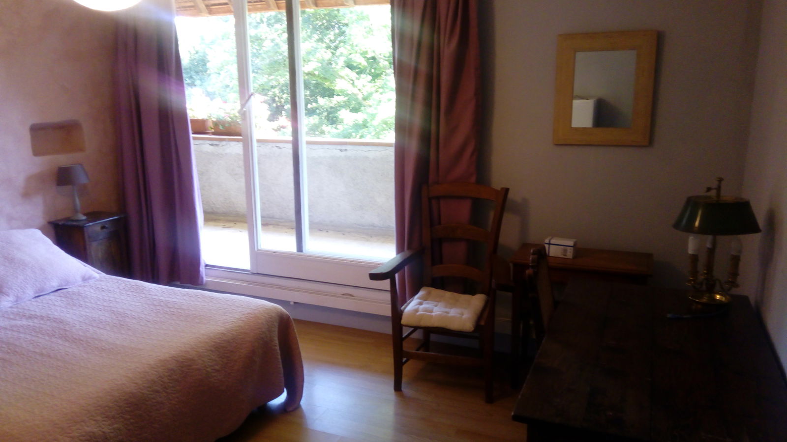 Homestay Imphy 196026