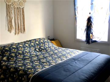 Roomlala | Room rental per night