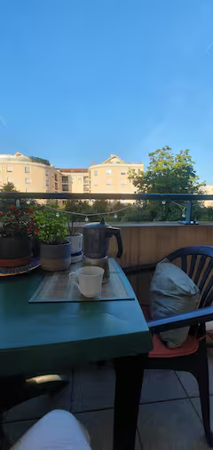 Homestay Décines-Charpieu 483809