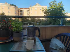 Roomlala | Room T3 79m² with balcony overlooking the garden