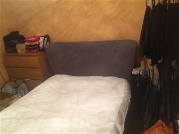 Room For Rent Undefined 184340-1