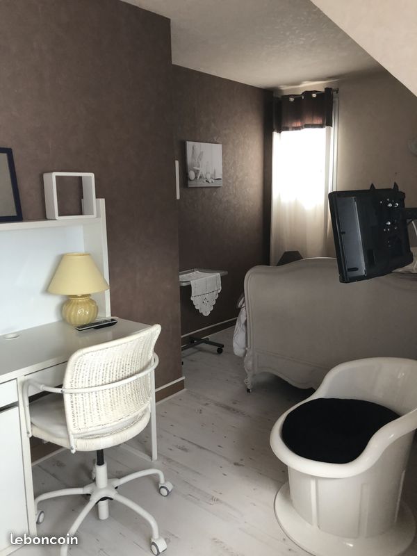 Homestay Corbeil-Essonnes 323231