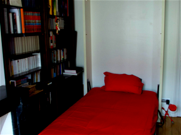Roomlala | Room To Rent For The Working Week - Monday To Friday - Oberk