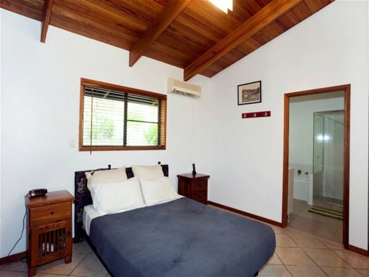 Homestay Cannonvale 125983