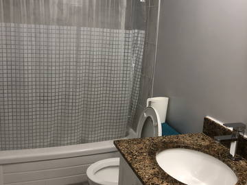 Colocation Toronto 189455-6