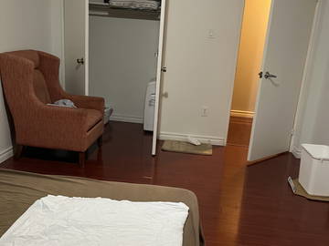 Colocation Toronto 189455-7