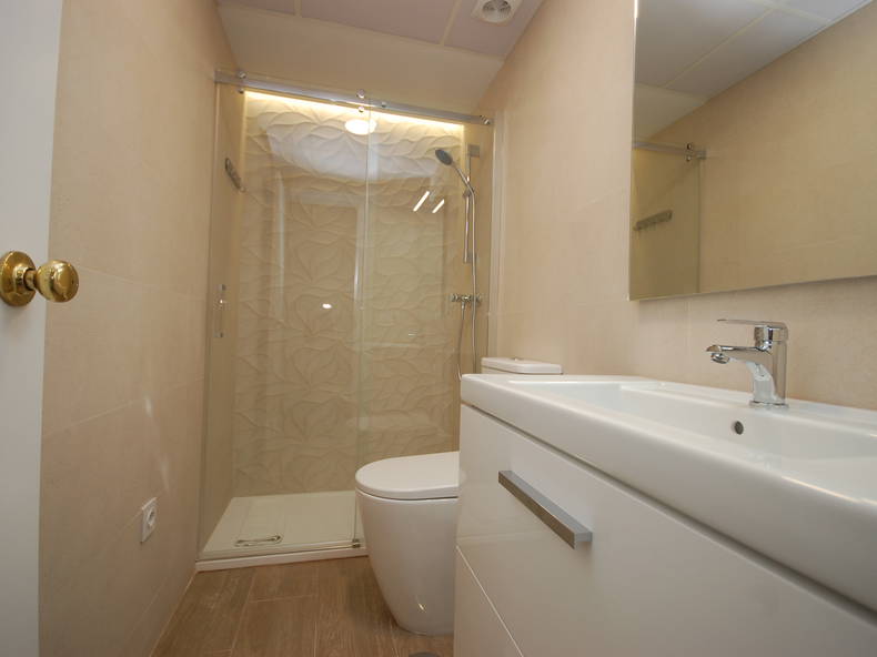 Gastgezin Sevilla 235256-3