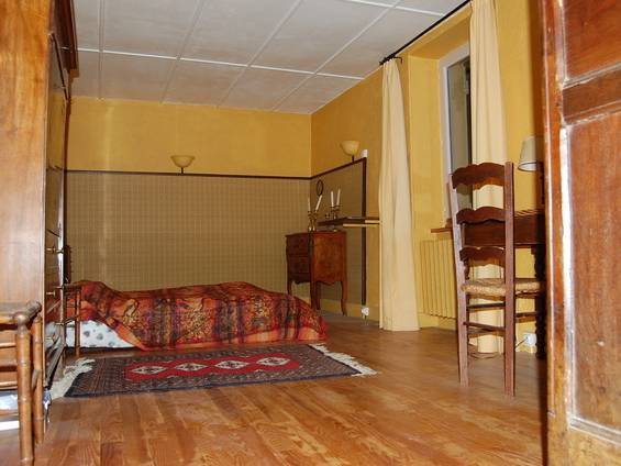 Homestay Valsonne 34938-1