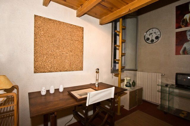 Homestay Venelles 7726