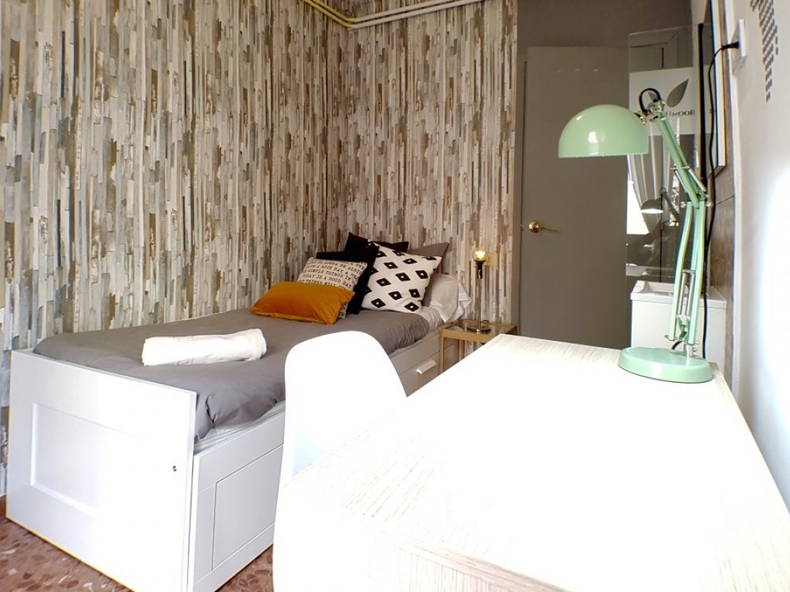 Kolokation Barcelona 191459-3