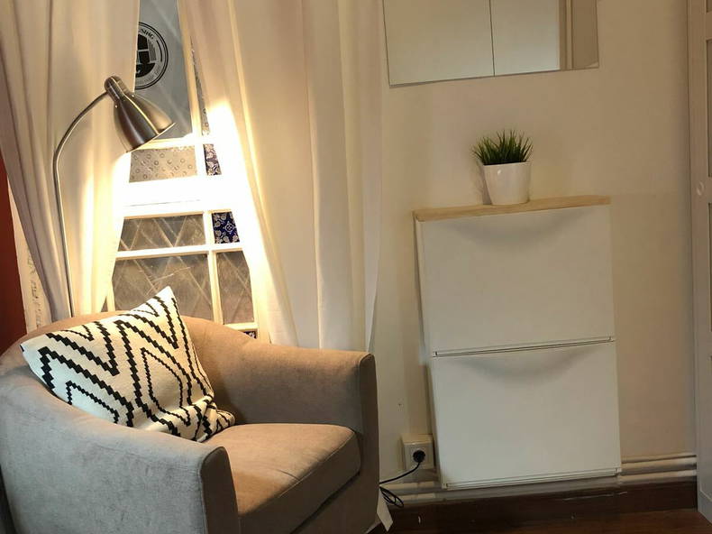 Quedarse En Casa Barcelona 200209-4