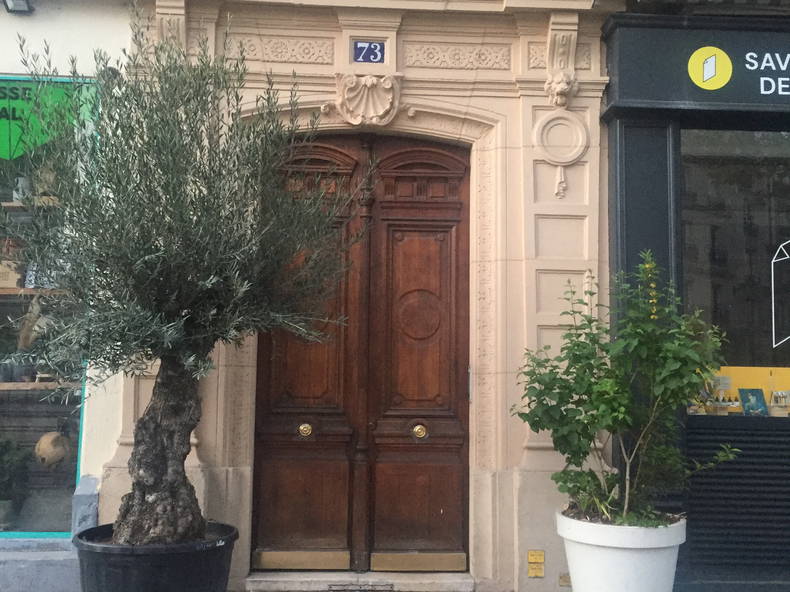 Quedarse En Casa Paris 307904-2