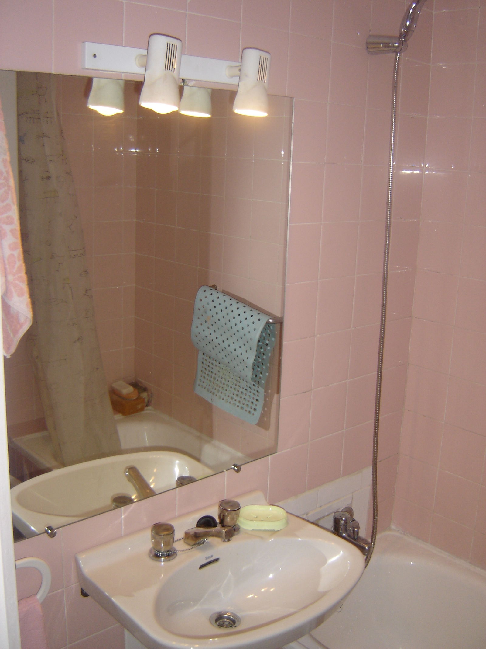 Homestay Madrid 80504
