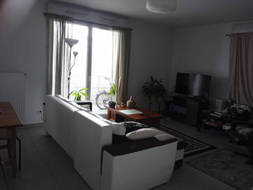 Roomlala | Roommate 2 People 70m² Recent Lyon 8