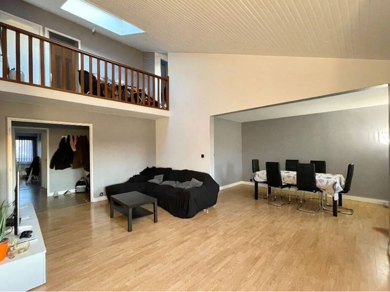 Colocación Évry-Courcouronnes 263780-4