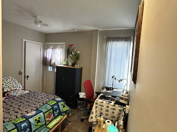 Roomlala | Roommate For Student (room With Private Balcony)