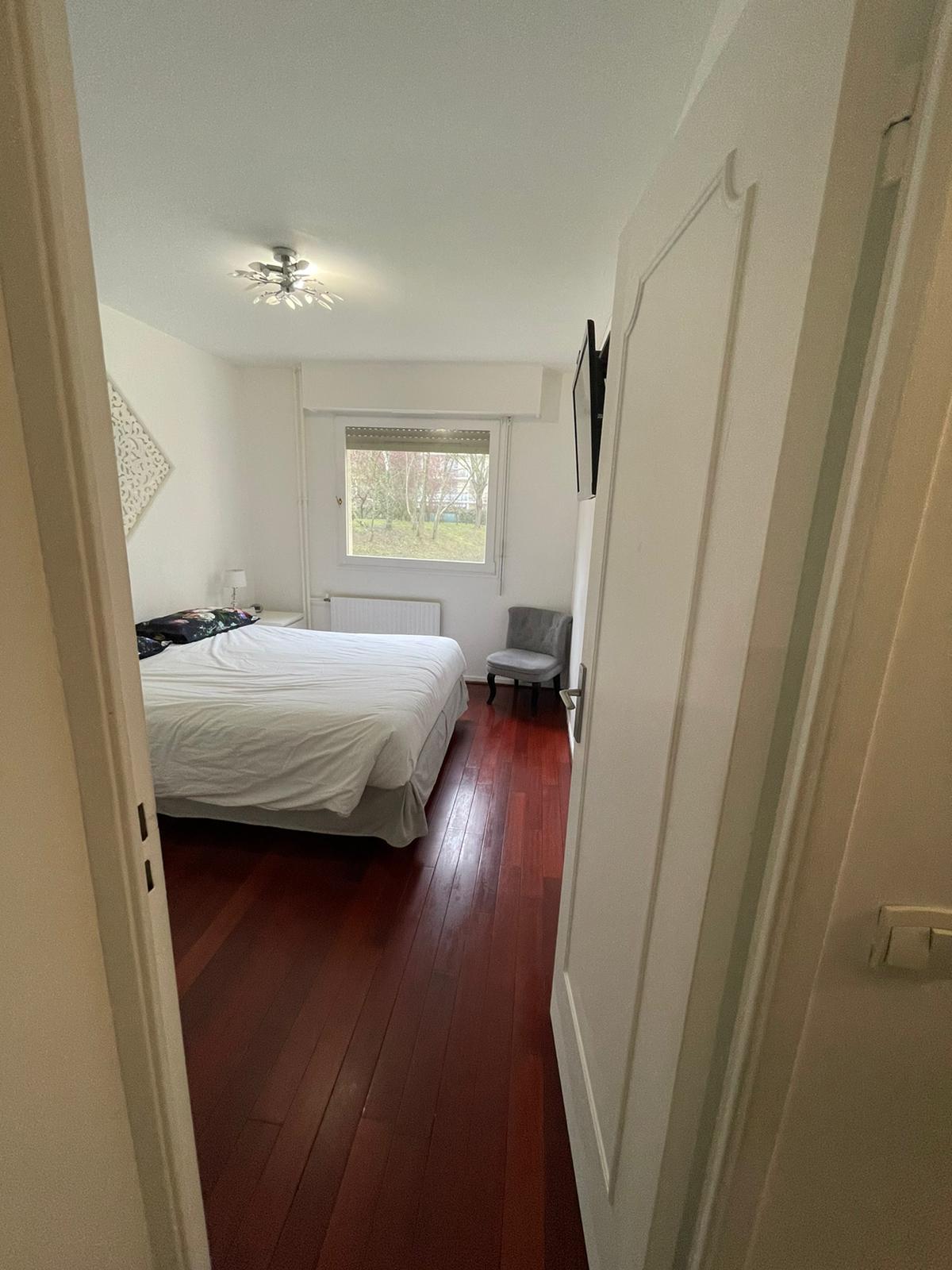 Colocation Cergy 260507