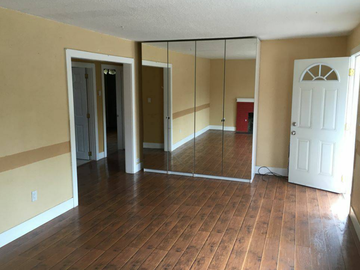 Homestay North Vancouver 143753-4