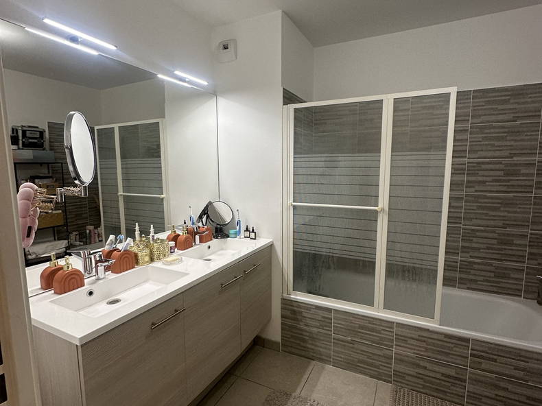 Homestay Lyon 377553-3