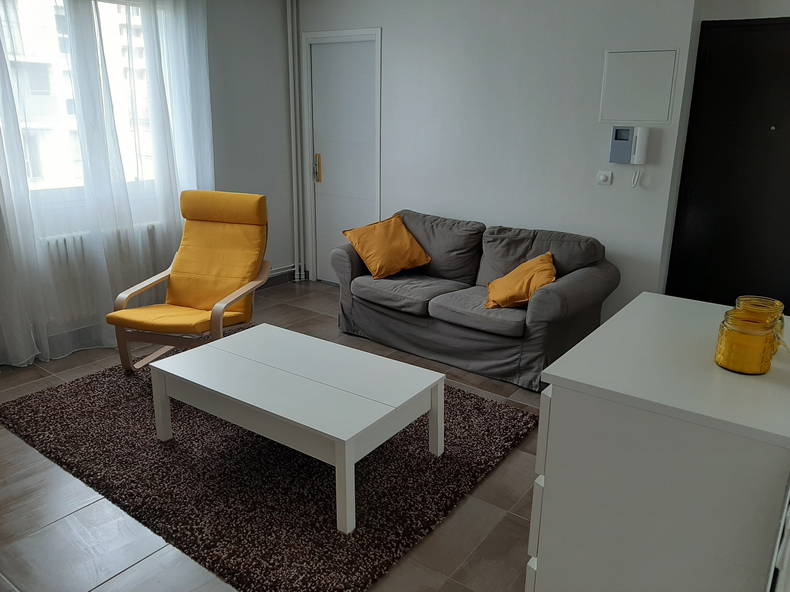 Kolokation Vaulx-en-Velin 257596-3