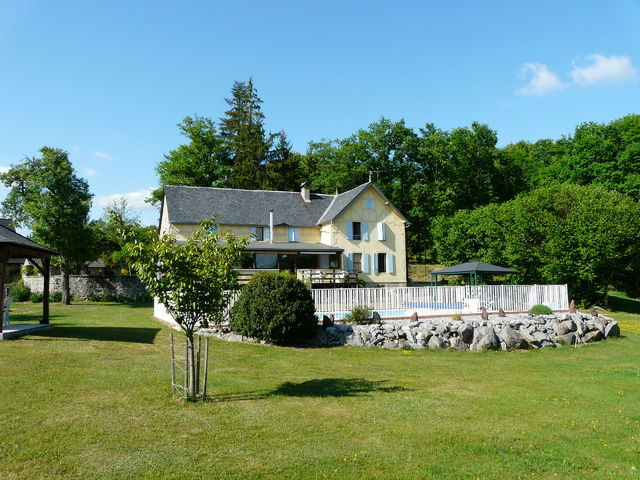 Bed And Breakfast Saint-Julien-prés-Bort 45234