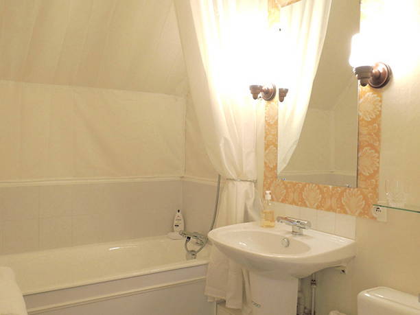 Homestay Saint-Martin-en-Bière 241054-5