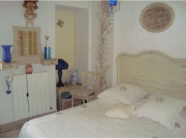 Homestay Saint-Laurent-des-Arbres 9951